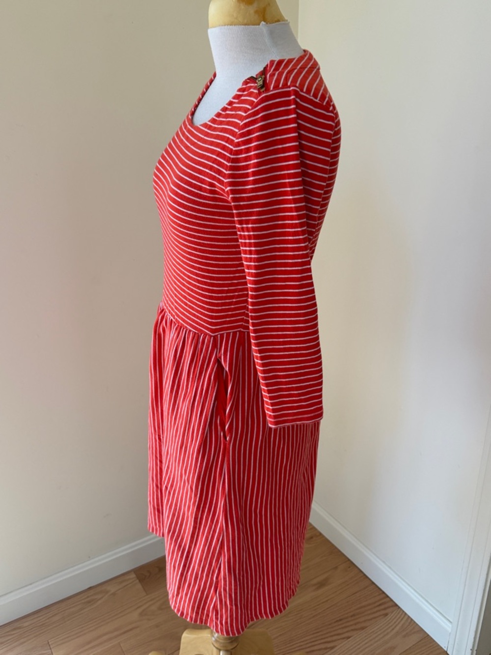 Boden women’s 8R, Janie Red Striped Dress with pockets. - Picture 4 of 10